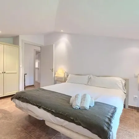 8 Personas En Arratia Y Gorbea Villa Igorre